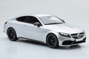 Mercedes C63S AMG C205 Coupe Zilver GT Spirit 1:18 GT116 Hars — afbeelding 4 van 6