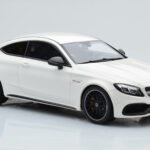 Mercedes C63S AMG C205 Coupe Wit GT Spirit 1:18 - image 4 of 6