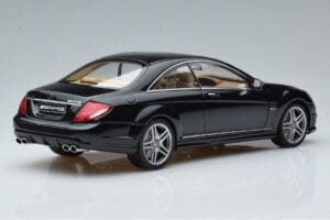 Mercedes CL63 AMG C216 Zwart AUTOart 1:18 76169 Metaal — afbeelding 2 van 6