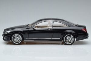 Mercedes CL63 AMG C216 Zwart AUTOart 1:18 76169 Metaal — afbeelding 3 van 6