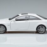 Mercedes CL63 AMG C216 Wit AUTOart 1:18 76167 Metaal - image 3 of 6
