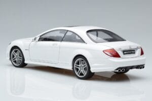 Mercedes CL63 AMG C216 Wit AUTOart 1:18 76167 Metaal — afbeelding 5 van 6