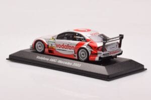 Mercedes CLK-DTM #3 B. Schneider Vodafone DTM 2003 Minichamps 1:43 B66961982 Metaal — afbeelding 3 van 4