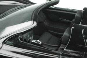 Mercedes CLK GTR Roadster Zwart GT Spirit 1:18 GT826 Hars — afbeelding 9 van 10