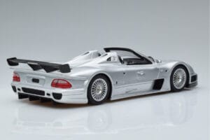 Mercedes CLK GTR Roadster Zilver GT Spirit 1:18 GT155 Hars — afbeelding 2 van 6