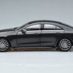 Mercedes CLS Coupe C257 Norev 1:18 - image 4 of 7