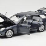 Mercedes E-Class S212 T-Model Tenorit Grijs Metallic Minichamps 1:18 B66962447 - image 2 of 8