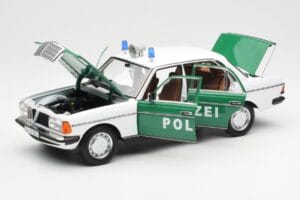 Mercedes E-Class W123 Polizei Norev 1:18 B66040676 Metaal — afbeelding 2 van 8