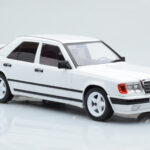 Mercedes E-Class W124 Tuning Wit MCG 1:18 - image 4 of 6
