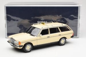 Mercedes 230T W123 T-Model Taxi Norev 1:18 183731 Metaal — afbeelding 8 van 8