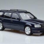 Mercedes E36 AMG S124 Blauw Otto 1:18 OT753 Hars - image 4 of 6