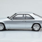 Mercedes E36 AMG C124 Coupe Zilver Otto 1:18 - image 3 of 6