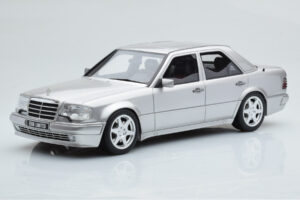 Mercedes E500 W124 Zilver Otto 1:18