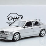 Mercedes E500 W124 Zilver Otto 1:18 - image 6 of 6