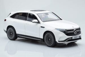 Mercedes EQC 400 Diamond Wit NZG 1:18 B66963756 Metaal — afbeelding 6 van 8