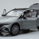 Mercedes EQE SUV X294 AMG Line Alpine Grijs NZG 1:18 - image 2 of 8