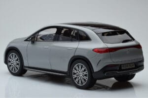 Mercedes EQE SUV X294 AMG Line Alpine Grijs NZG 1:18 B66960837 Metaal — afbeelding 7 van 8