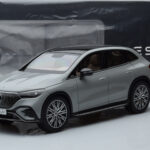 Mercedes EQE SUV X294 AMG Line Alpine Grijs NZG 1:18 - image 8 of 8