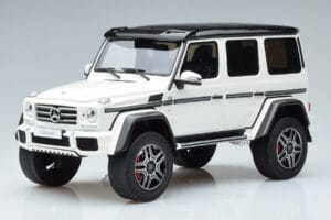 Mercedes G500 4x4 W463 GT Spirit 1:18 GT142 Hars