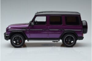 Mercedes G63 AMG W463 Crazy Color Galactic Beam Dealer Edition GT Spirit 1:18 B66961014 Hars — afbeelding 3 van 6