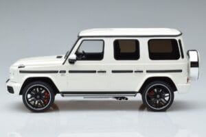 Mercedes AMG G63 W463 Wit GT Spirit 1:18 KJ038 Metaal — afbeelding 3 van 6