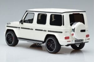Mercedes AMG G63 W463 Wit GT Spirit 1:18 KJ038 Metaal — afbeelding 5 van 6