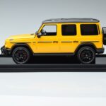 Mercedes AMG G63 W463 Geel MotorHelix 1:18 MH018 Y Hars - image 3 of 7
