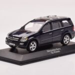 Mercedes GL X164 Tanzanite Blauw Minichamps 1:43 - image 2 of 4