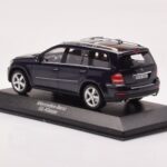 Mercedes GL X164 Tanzanite Blauw Minichamps 1:43 - image 3 of 4