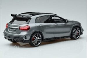 Mercedes AMG GLA 45 X156 Dealer Editie GT Spirit 1:18 B66960467 Hars — afbeelding 2 van 6