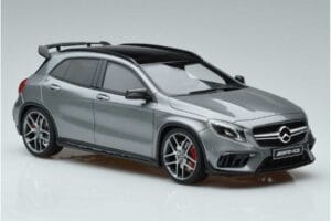 Mercedes AMG GLA 45 X156 Dealer Editie GT Spirit 1:18 B66960467 Hars — afbeelding 4 van 6
