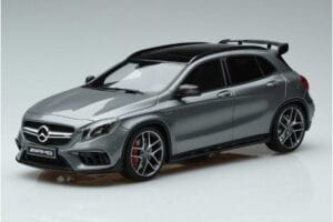 Mercedes AMG GLA 45 X156 Dealer Editie GT Spirit 1:18 B66960467 Hars