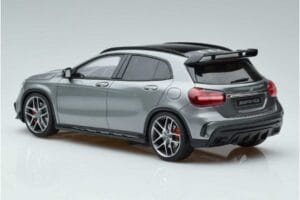 Mercedes AMG GLA 45 X156 Dealer Editie GT Spirit 1:18 B66960467 Hars — afbeelding 5 van 6