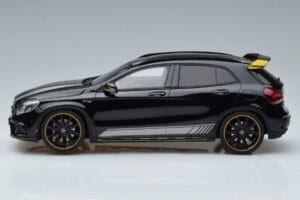 Mercedes AMG GLA45 X156 Geel Night Edition GT Spirit 1:18 B66960469 Hars — afbeelding 3 van 6