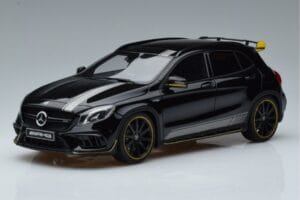 Mercedes AMG GLA45 X156 Geel Night Edition GT Spirit 1:18 B66960469 Hars