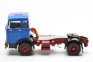 Mercedes LPS 1632 Blauw IXO 1:43 TR175