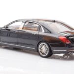 Mercedes Maybach S-Class W222 Brabus 900 Obsidian Zwart Almost Real 1:18 - image 7 of 8