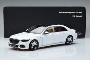 Mercedes Maybach S600 W222 V12 Biturbo Diamond Wit Almost Real 1:18 820116 Metaal — afbeelding 11 van 11