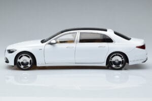 Mercedes Maybach S600 W222 V12 Biturbo Diamond Wit Almost Real 1:18 820116 Metaal — afbeelding 4 van 11