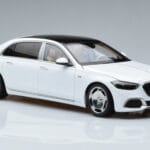 Mercedes Maybach S600 W222 V12 Biturbo Diamond Wit Almost Real 1:18 - image 6 of 11