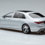 Mercedes Maybach S600 W222 V12 Biturbo Hightech Zilver Almost Real 1:18 - image 7 of 12