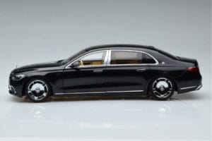 Mercedes Maybach S600 W222 V12 Biturbo Obsidian Zwart Almost Real 1:18 820115 Metaal — afbeelding 5 van 11