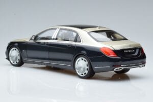Mercedes Maybach S650 X222 Zilverblauw Norev 1:18 B66960615 Metaal — afbeelding 6 van 7