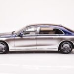Mercedes Maybach S680 W223 Nautical Blauw Cirrus Zilver Almost Real 1:18 - image 4 of 8