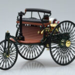 Mercedes Patent Motorwagen Groen Norev 1:18