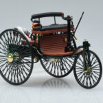 Mercedes Patent Motorwagen Groen Norev 1:18 - image 4 of 6