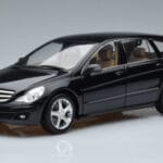 Mercedes R-Class W251 Obsidian Zwart Minichamps 1:18 B66962325 Metaal