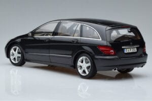 Mercedes R-Class W251 Obsidian Zwart Minichamps 1:18 B66962325 Metaal — afbeelding 6 van 7