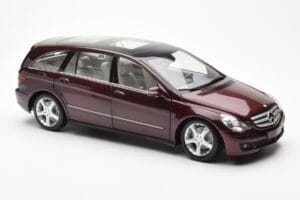 Mercedes R-Class W251 Rood Metallic Minichamps 1:18 150034602 Metaal — afbeelding 6 van 8