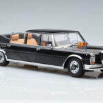 Mercedes 600 Pullman W100 Landaulet Queen Elizabeth II KK-Scale 1:18 - image 4 of 6